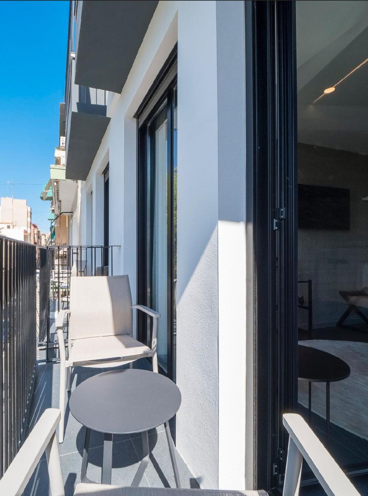 Tq 10 Boutique Aparthotel Alicante Exterior photo