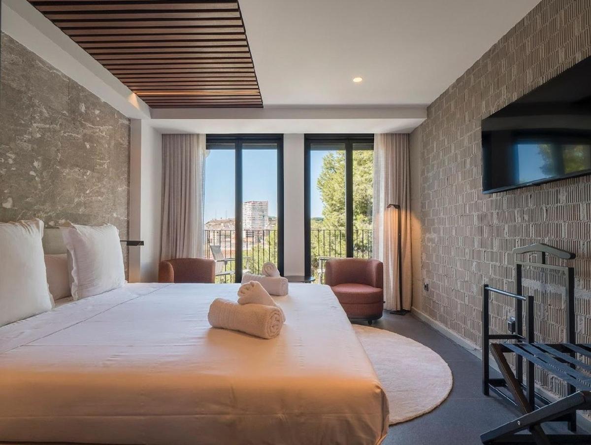Tq 10 Boutique Aparthotel Alicante Exterior photo