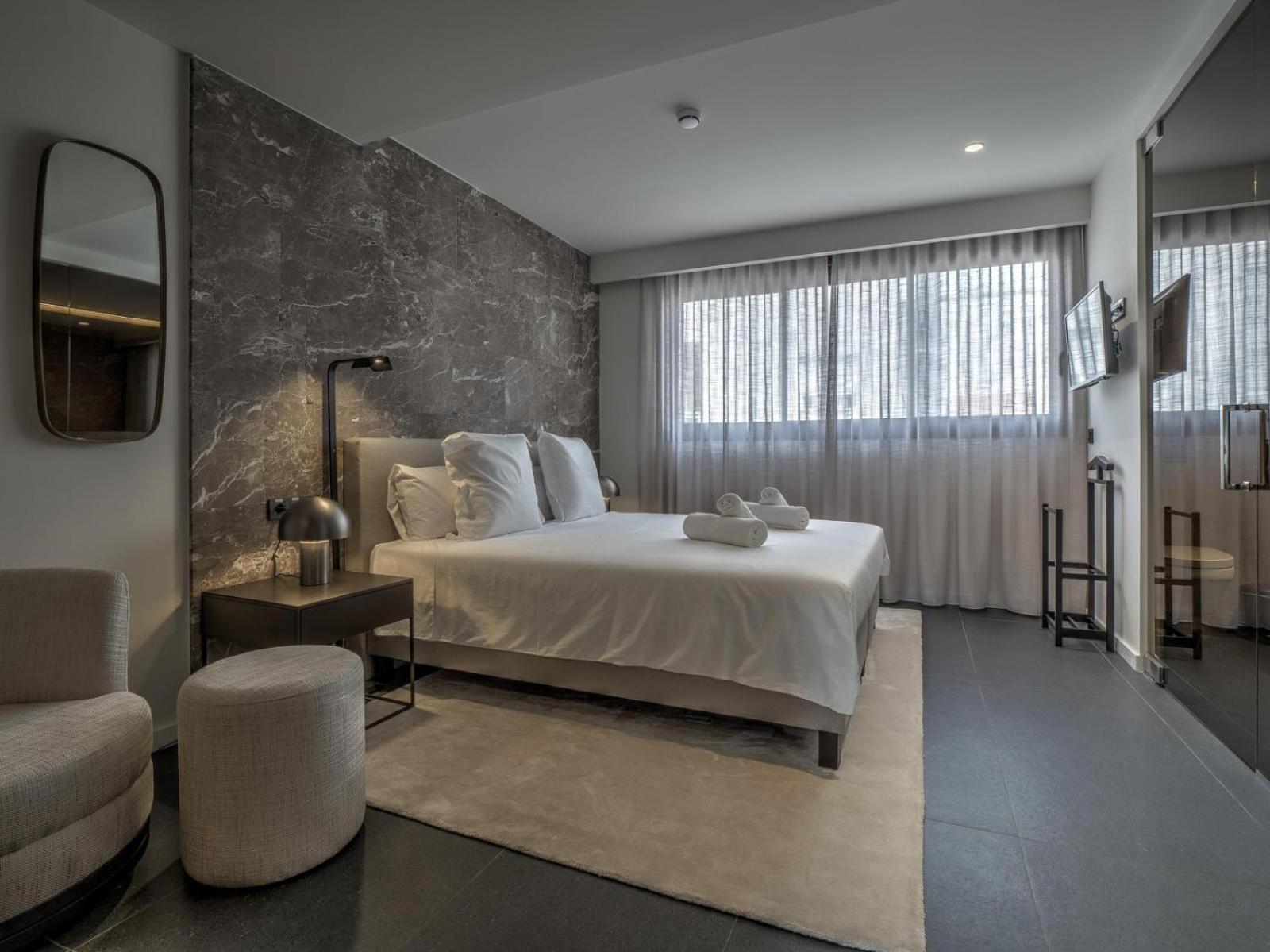 Tq 10 Boutique Aparthotel Alicante Exterior photo