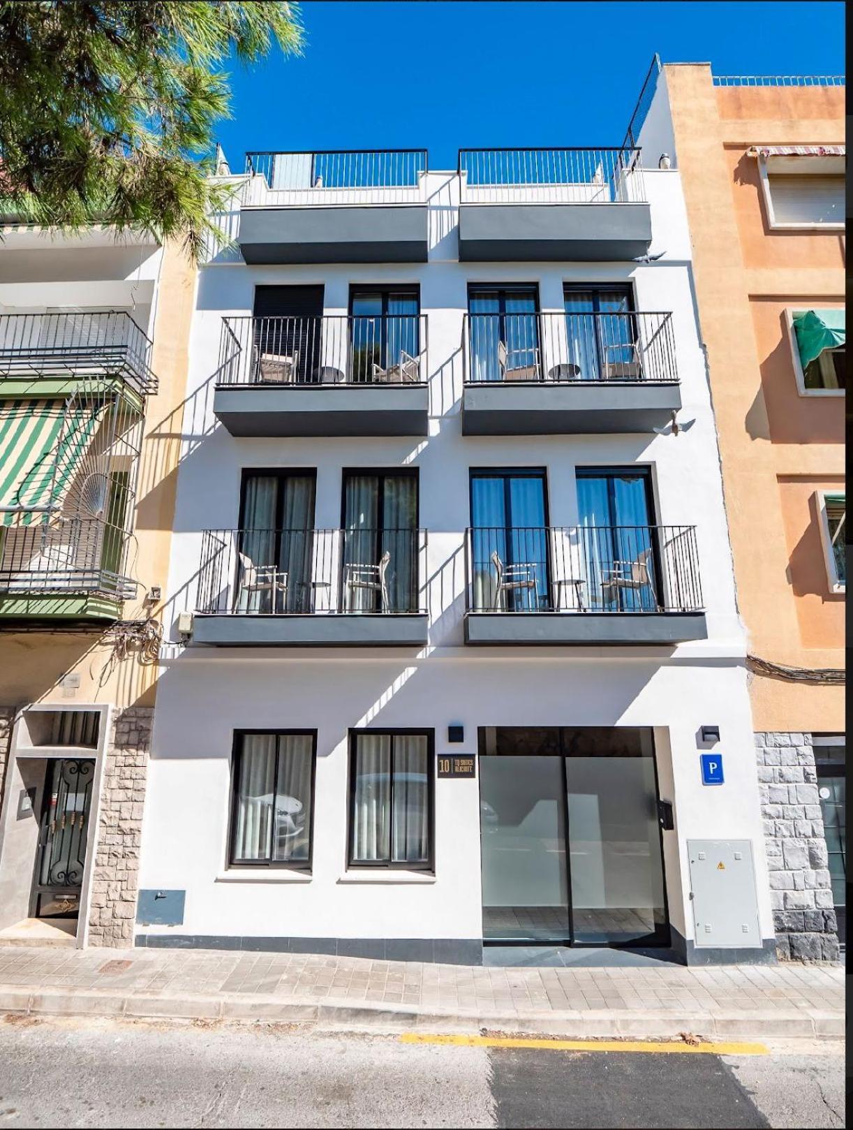 Tq 10 Boutique Aparthotel Alicante Exterior photo